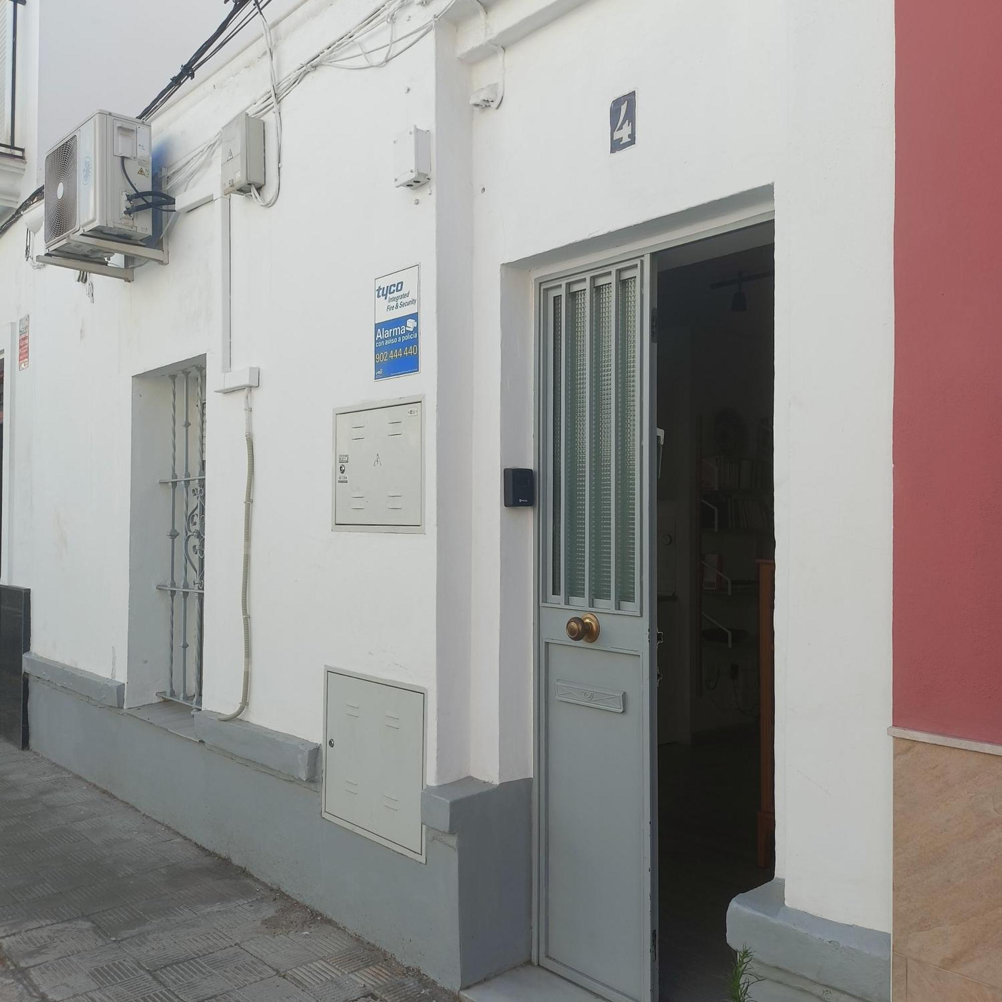 La Casa De Los Viajantes Sevilla Exteriör bild